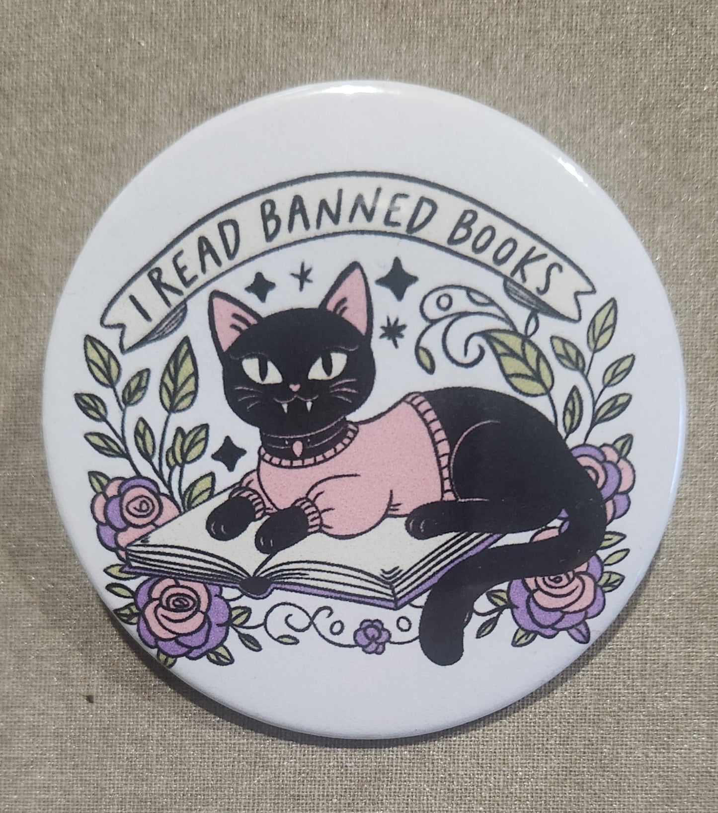 I Read Banned Books 2.25 inch Pinback Button